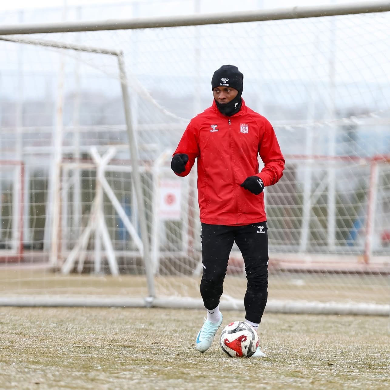 Sivasspor, Serikspor maçı hazırlıklarına devam ediyor
