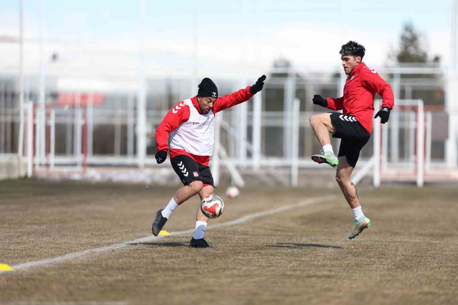 Sivasspor’da Hatayspor maçı hazırlıkları başladı
