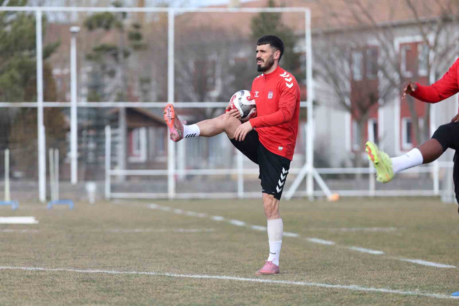 Sivasspor’da Manisa FK mesaisi
