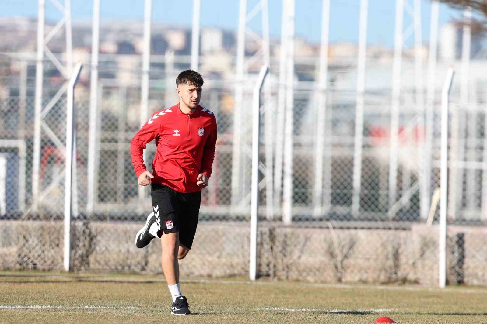 Sivasspor’da Sakaryaspor maçı hazırlıkları başladı
