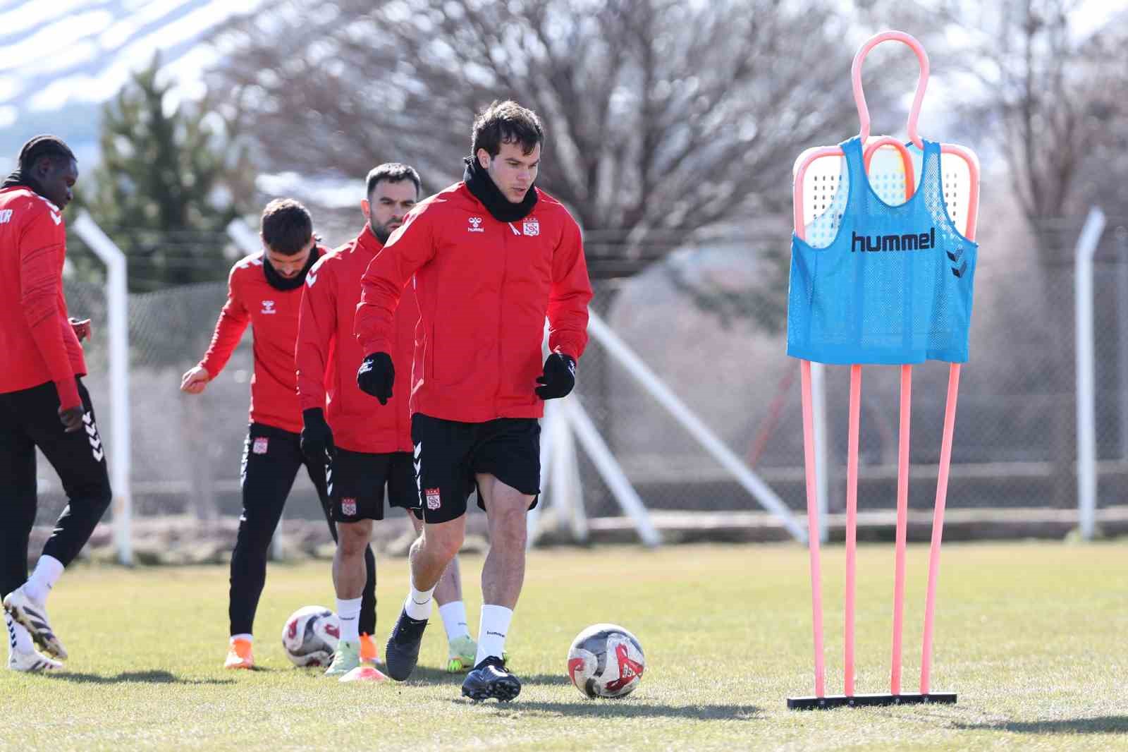 Sivasspor’da, Vanspor FK maçı hazırlıkları sürüyor
