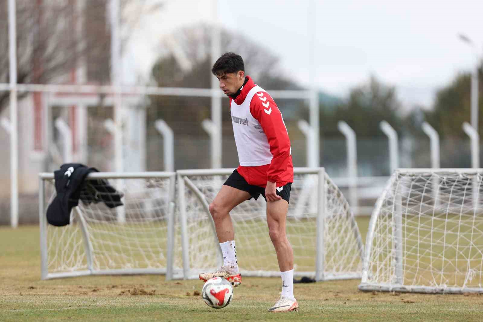 Sivasspor’da Vanspor hazırlıkları başladı
