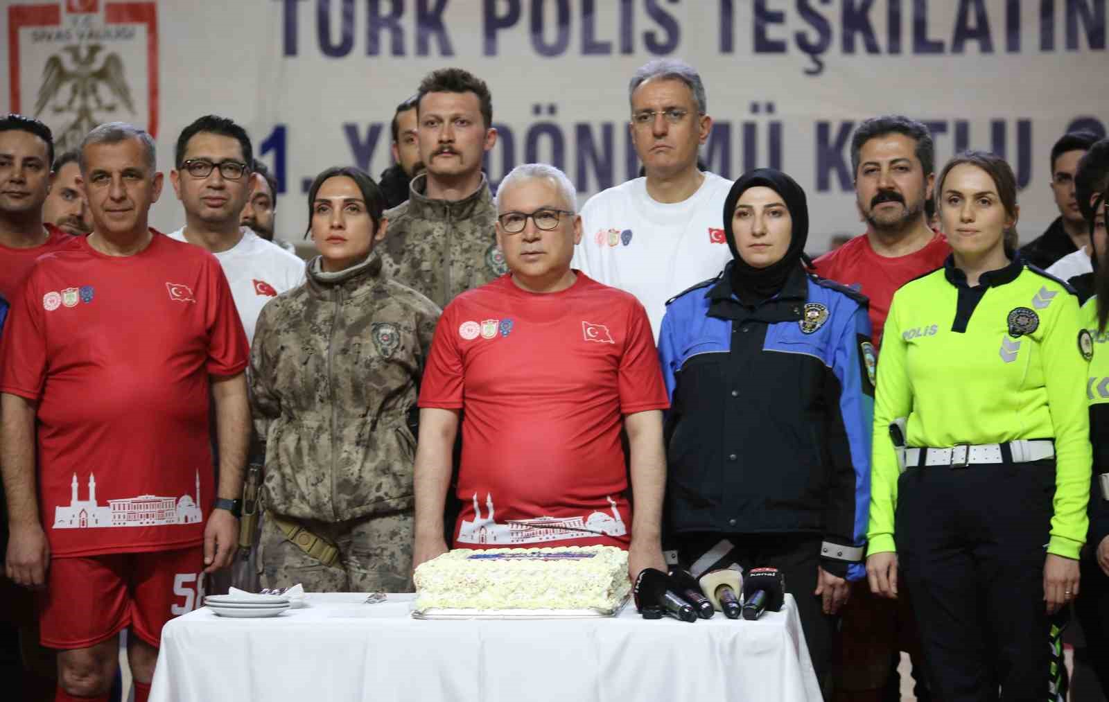 Sivas’ta anlamlı müsabaka
Sivas’ta anlamlı müsabaka