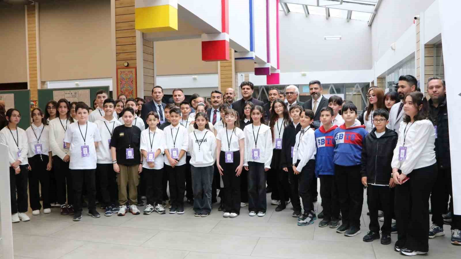 Sivas’ta bilim rüzgarı esti
