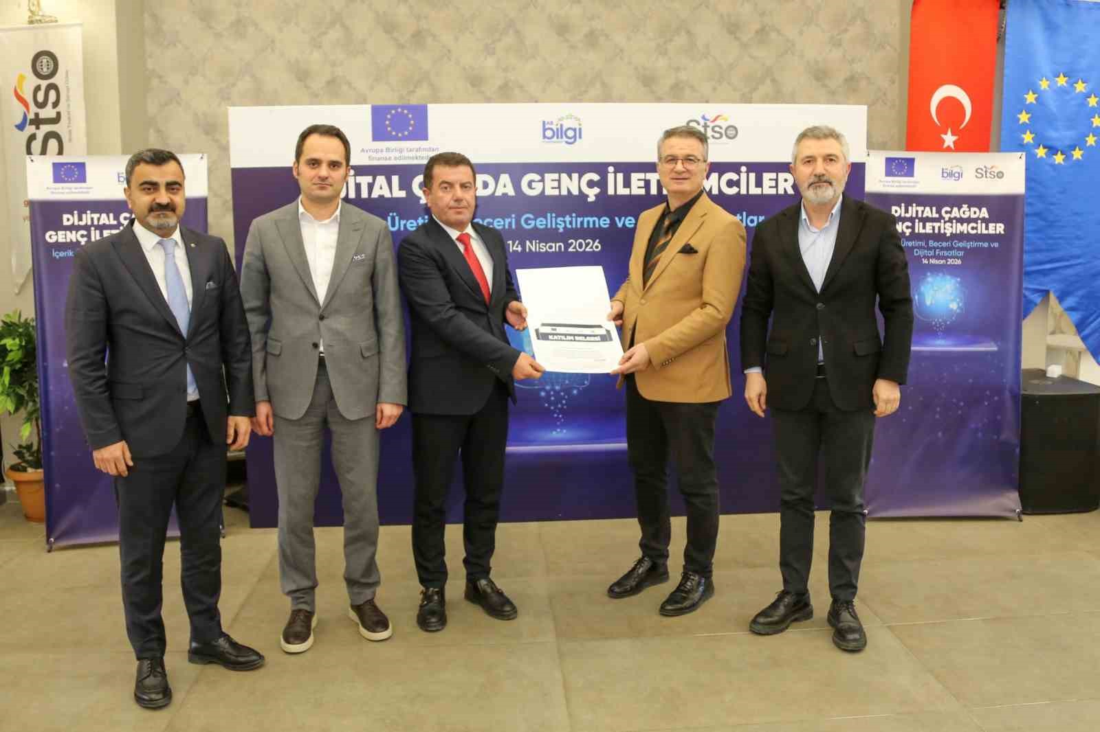 Sivas’ta genç iletişimciler dijital dünyaya hazırlanıyor
