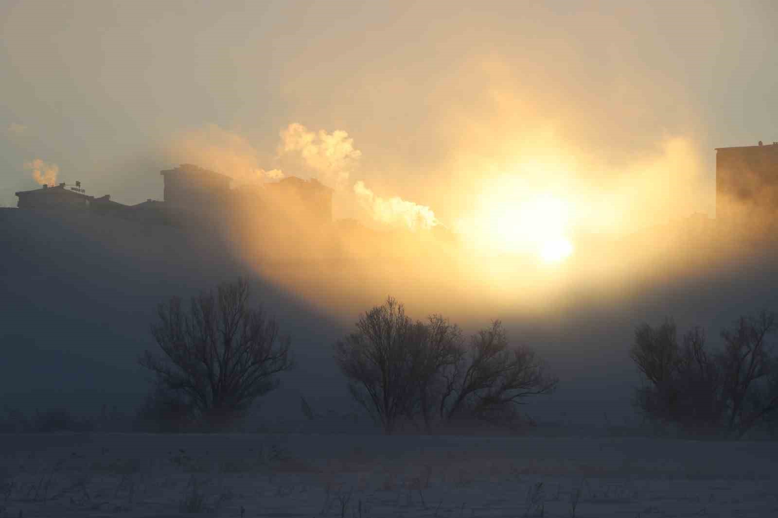 Sivas’ta termometreler eksi 19 dereceyi gösterdi
