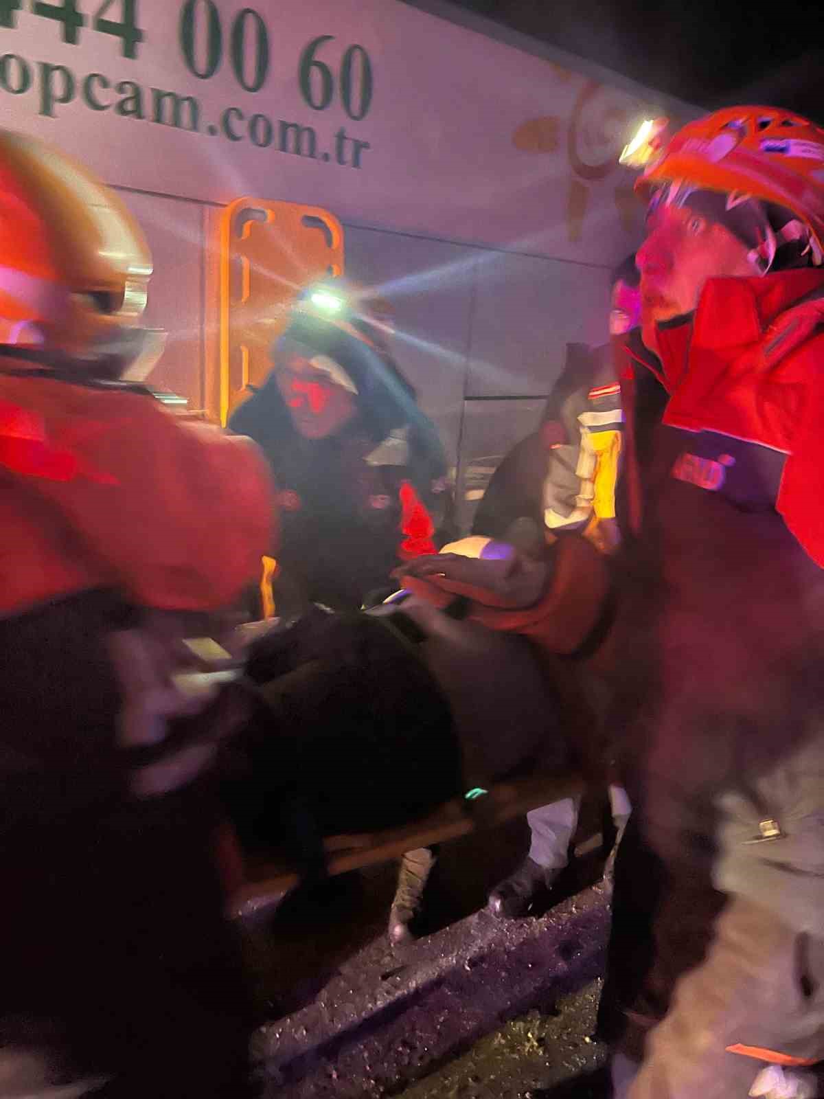 Sivas’ta zincirleme trafik kazası: 8 yaralı
