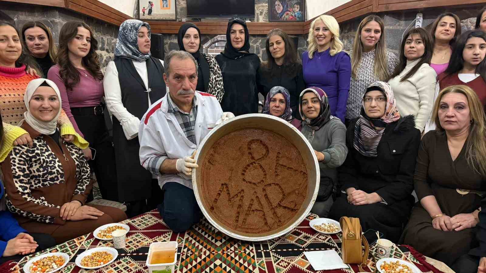 Siverek’te 8 Mart Dünya Kadınlar Günü, etkinlikle kutlandı
