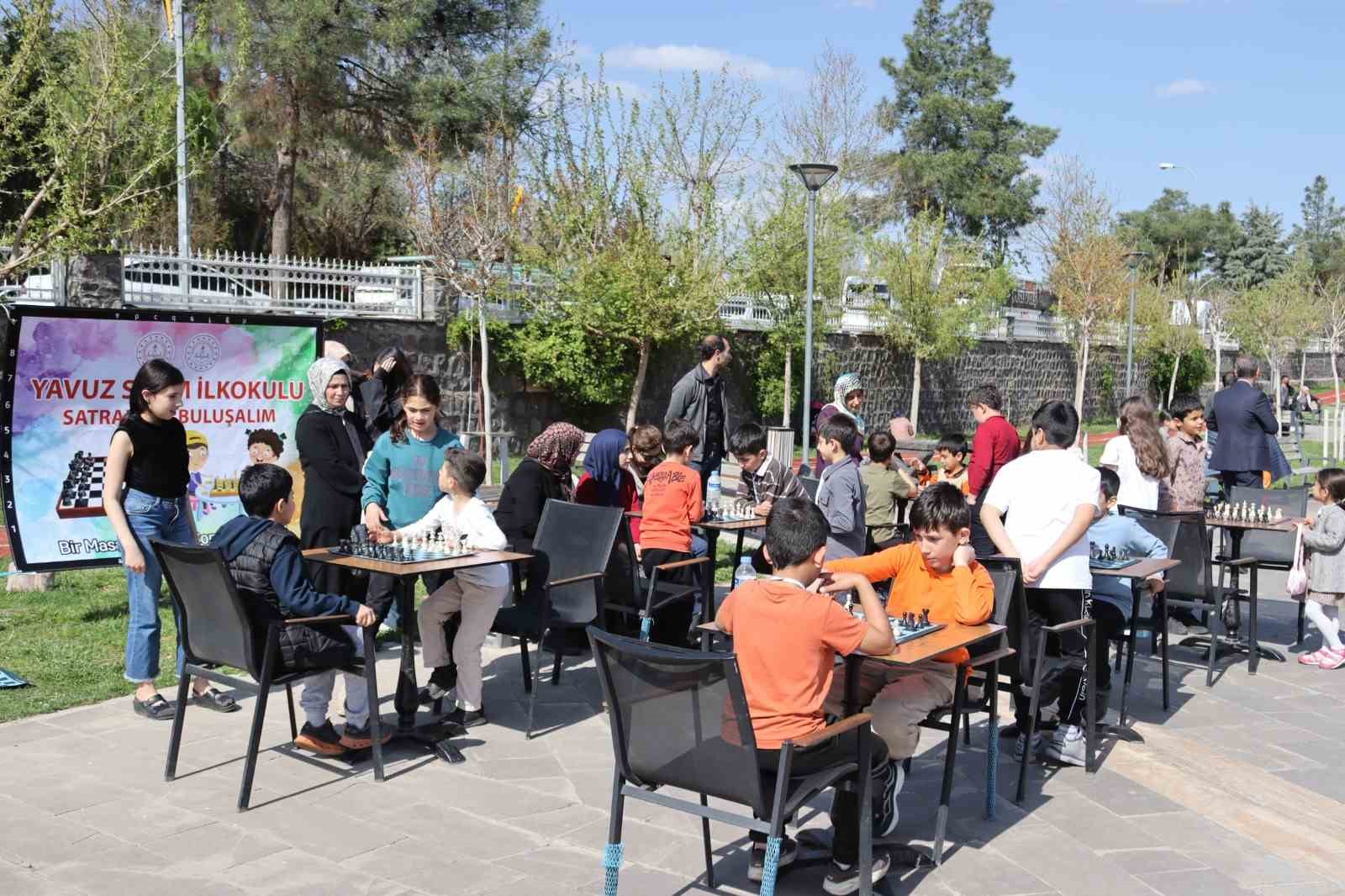 Siverek’te satranç etkinliğine ilgi
