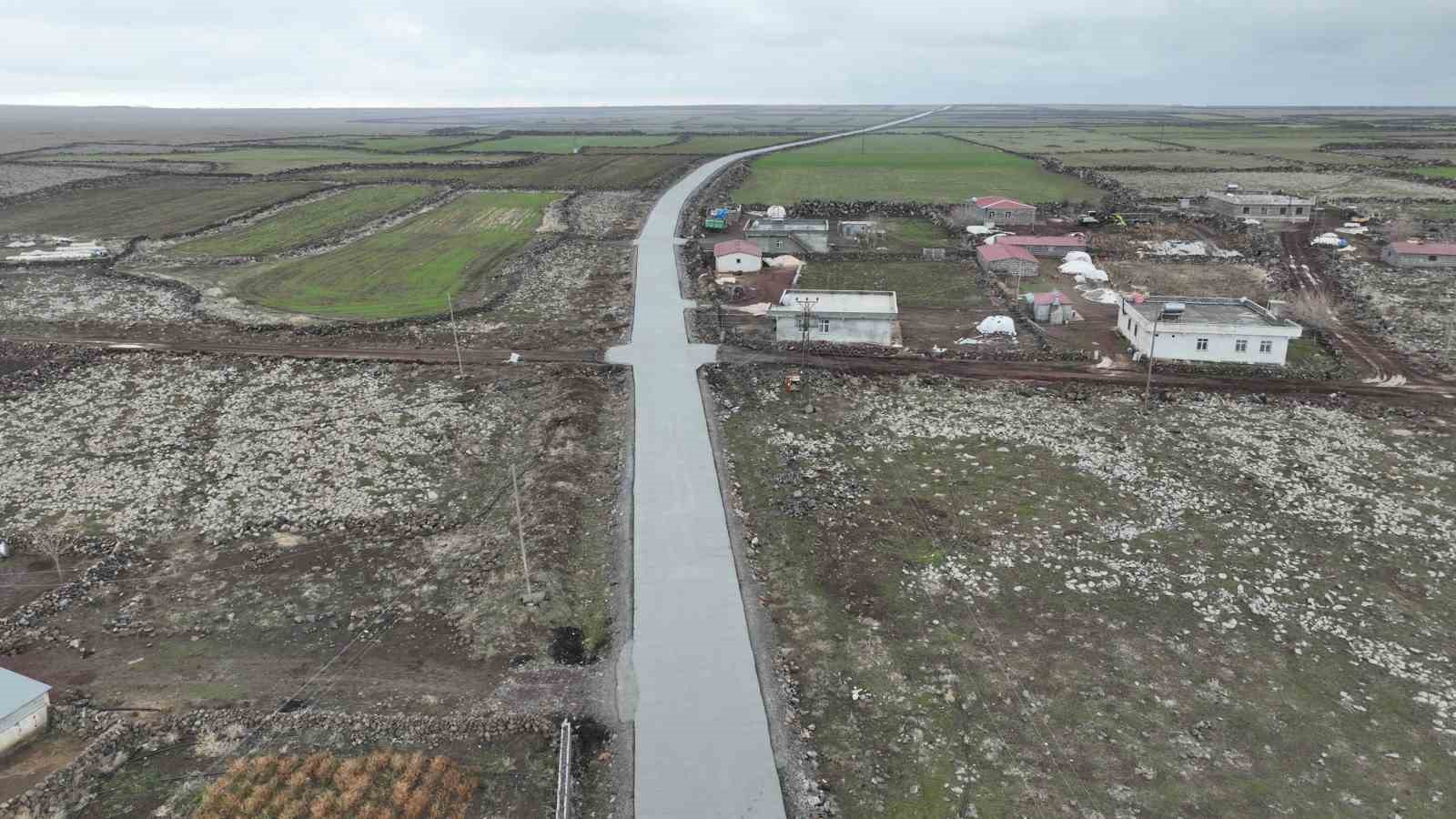 Siverek’te yılların yol sorunu tarih oldu
