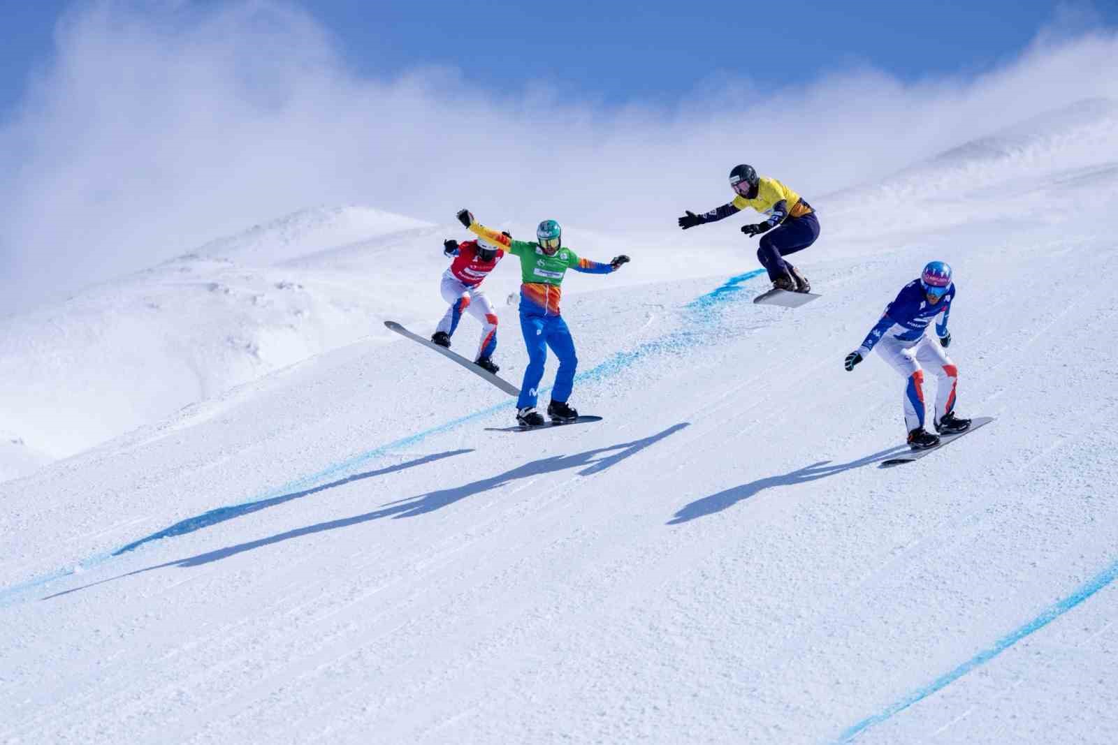 Snowboard Cross World Cup sona erdi

