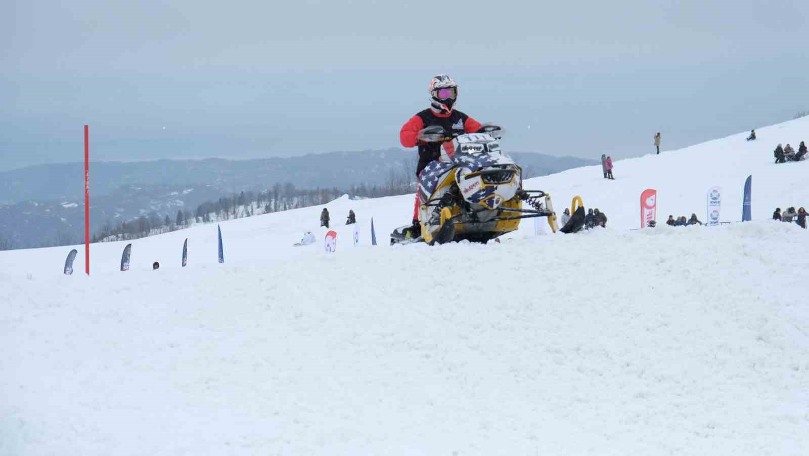 SNX Türkiye Dünya Kar Motosikleti Şampiyonası Rize’de başladı
