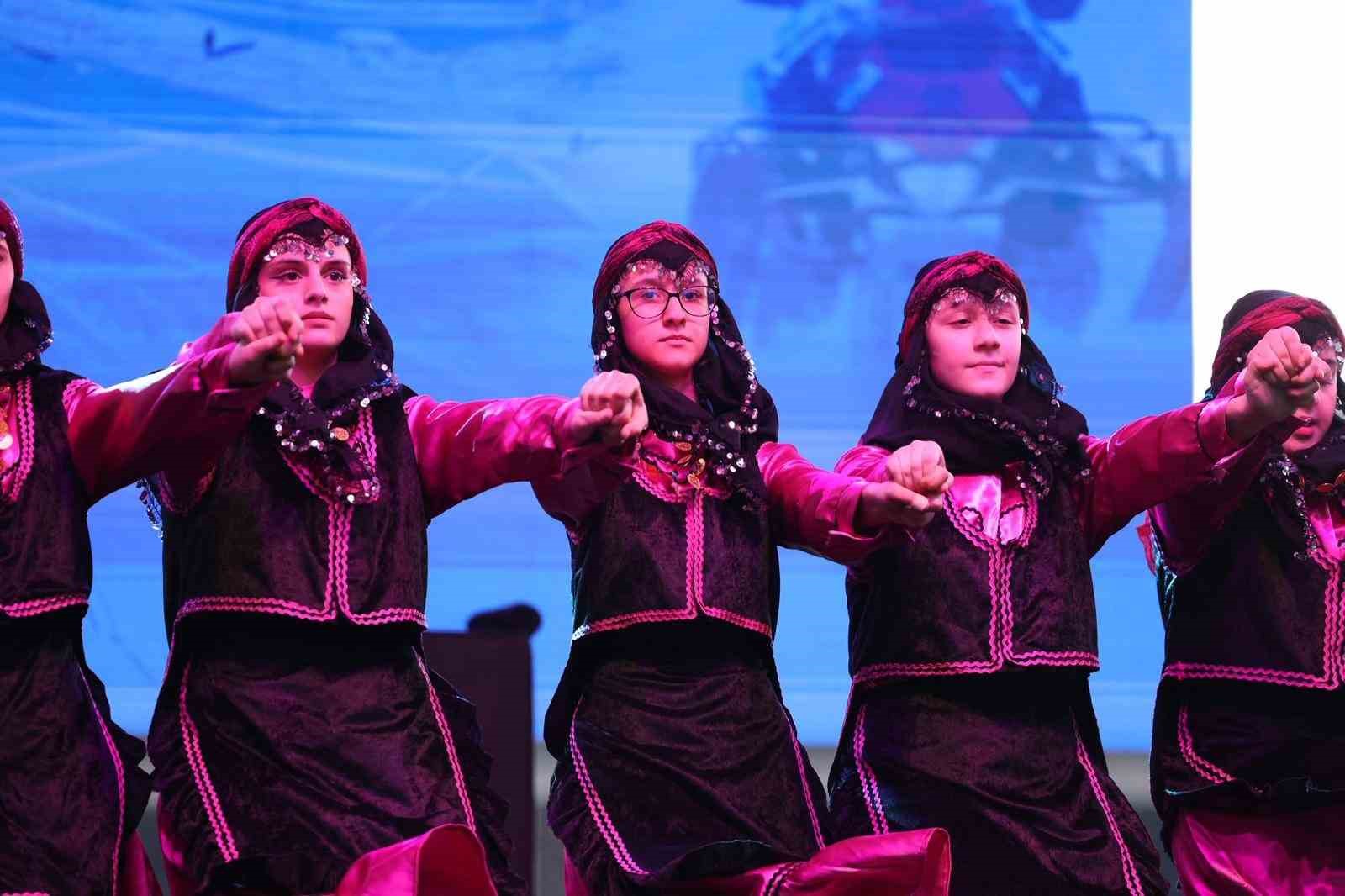 SNX Türkiye Dünya Kar Motosikleti Şampiyonası’nın açılış seremonisi Rize’de gerçekleştirildi
