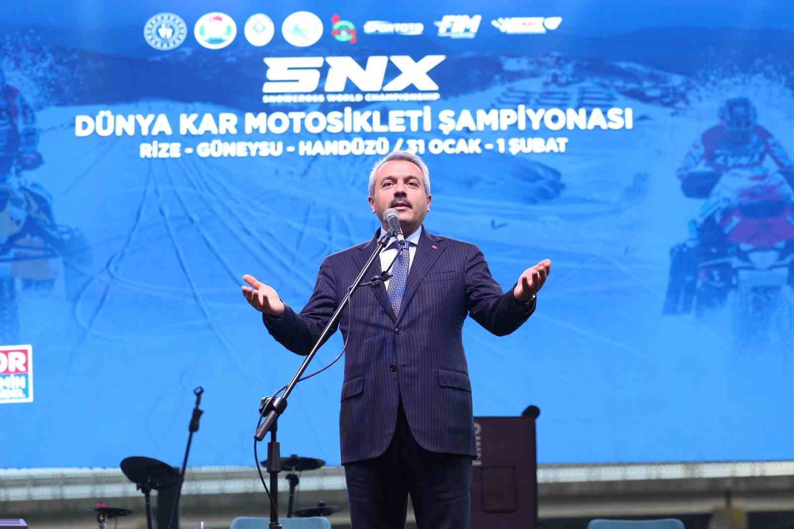 SNX Türkiye Dünya Kar Motosikleti Şampiyonası’nın açılış seremonisi Rize’de gerçekleştirildi
