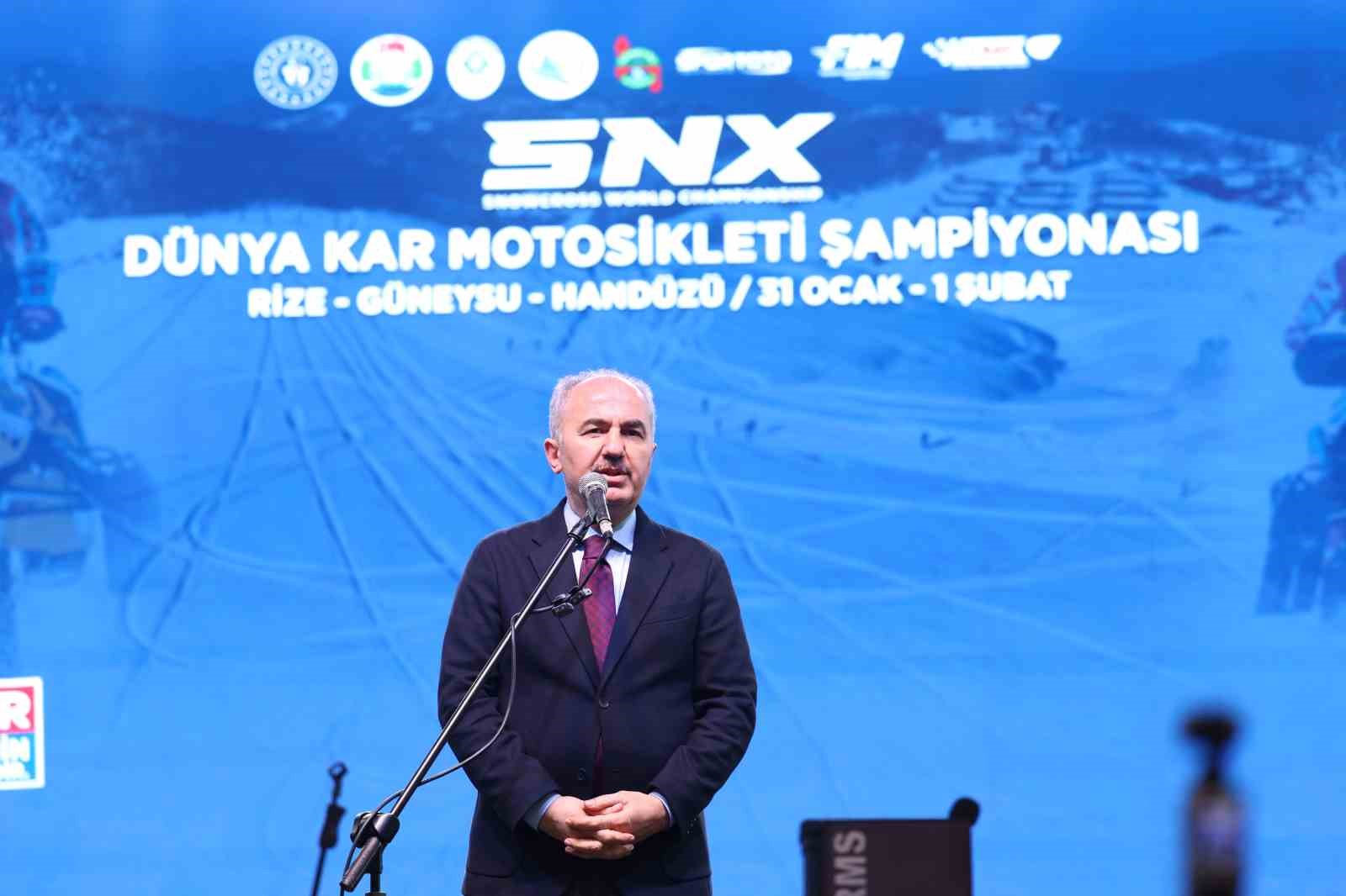 SNX Türkiye Dünya Kar Motosikleti Şampiyonası’nın açılış seremonisi Rize’de gerçekleştirildi
