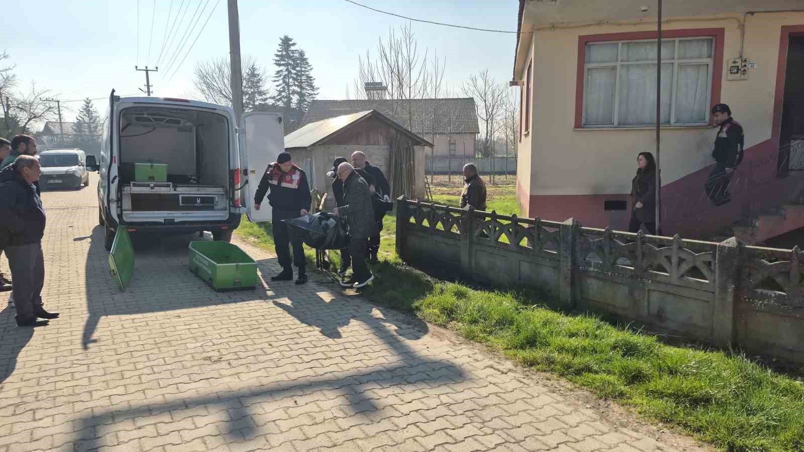 Sobadan sızan duman faciası: 1 kişi hayatını kaybetti, 3 kişi dumandan etkilendi
