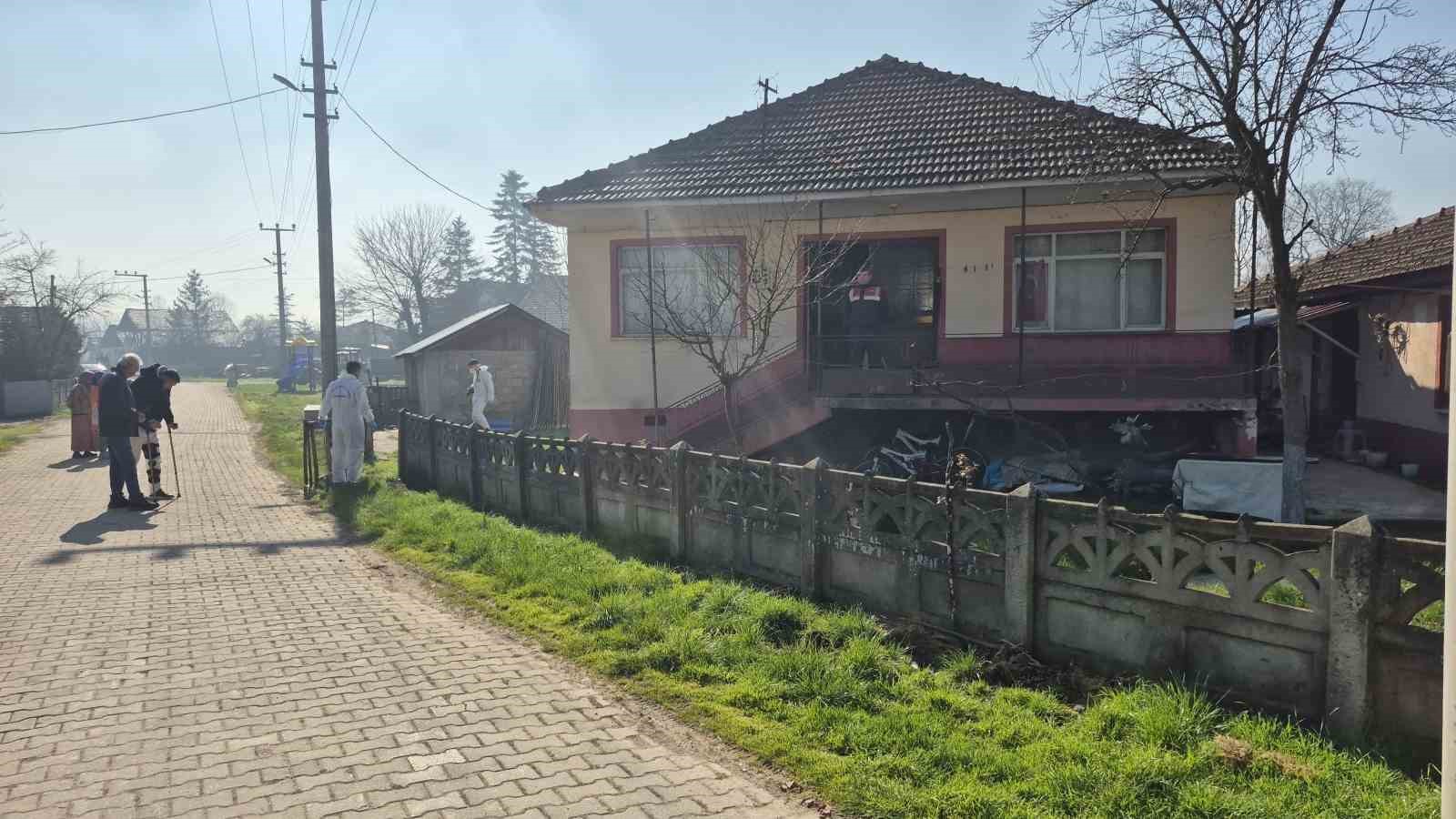 Sobadan sızan duman faciası: 1 kişi hayatını kaybetti, 3 kişi dumandan etkilendi
