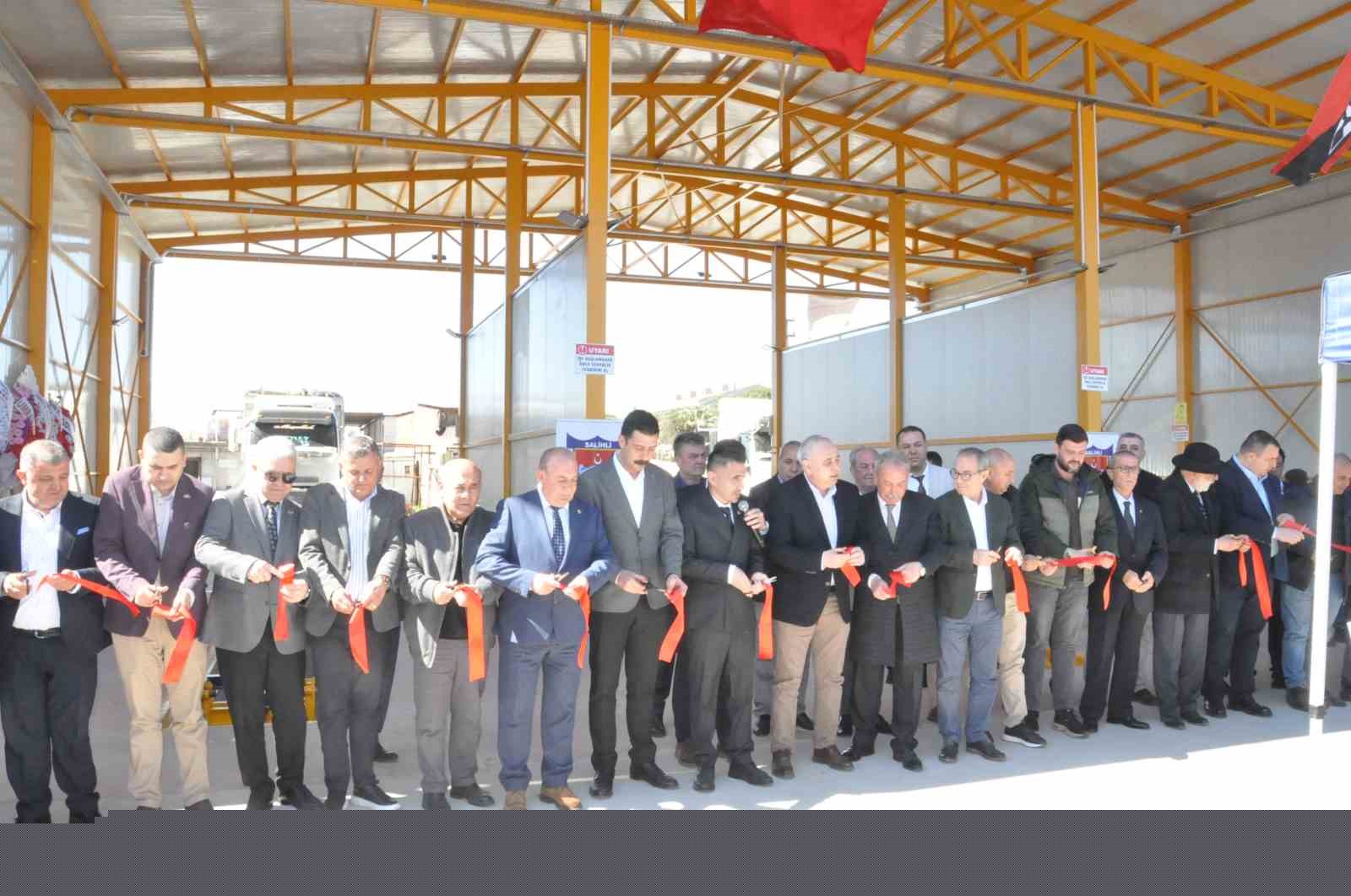 Şoförler ve Otomobilciler Odası’ndan Salihli’ye örnek tesis
