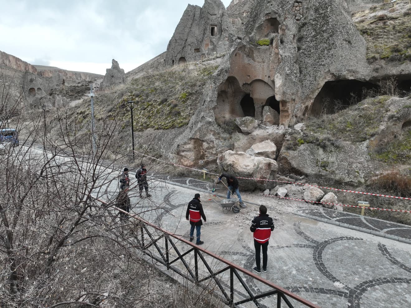 Soğanlı Vadisi’nde kaya koptu bölgede güvenlik önlemleri artırıldı
