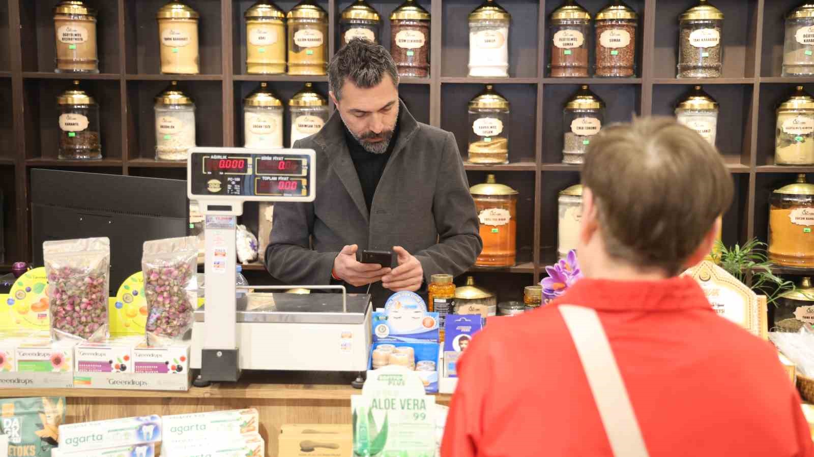 Soğuk hava bitkisel ürün satışlarını artırdı
