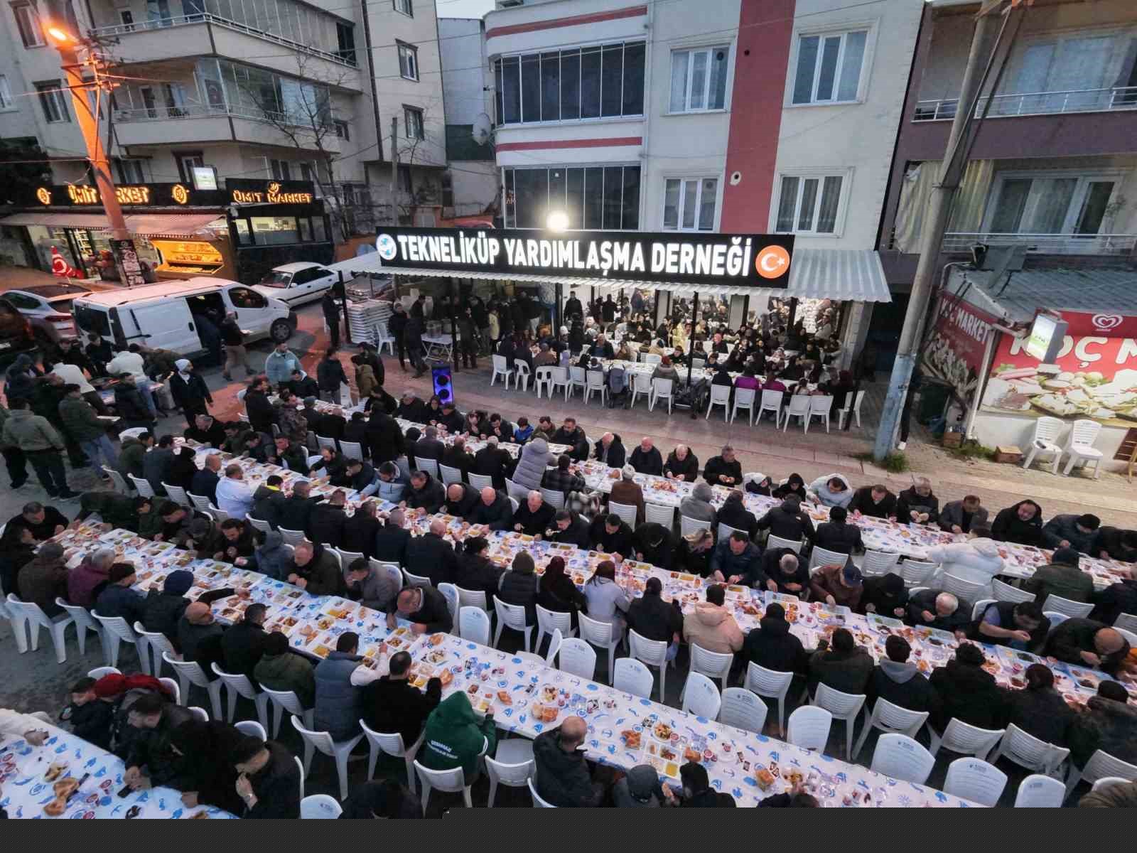 Soğuk hava geleneğe engel olmadı
