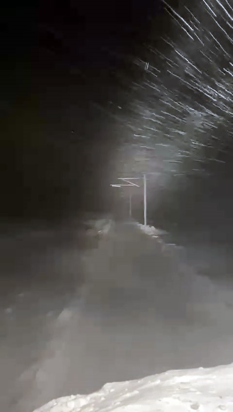 Soğuk hava ve kar yağışı demiryolu ulaşımını da olumsuz etkiledi
