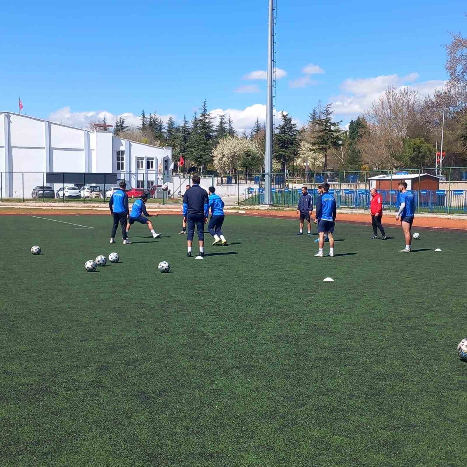 Söğütspor zorlu maçın hazırlıklarını tamamladı
