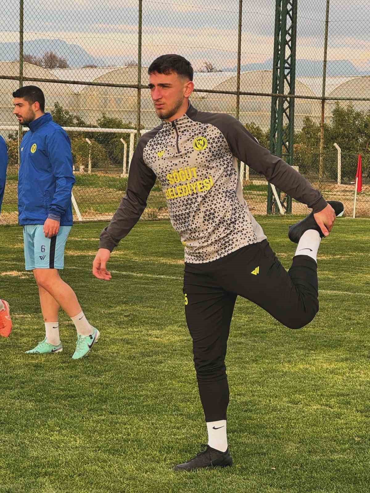 Söğütspor’un Antalya kampı başladı
