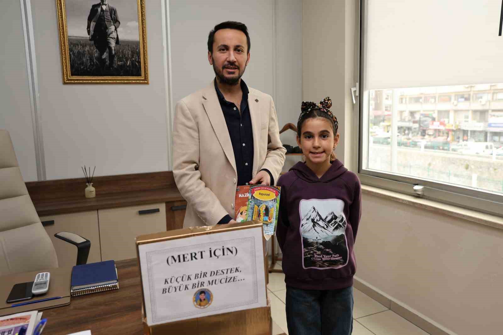 Söke’de minik yürekten dayanışma örneği
