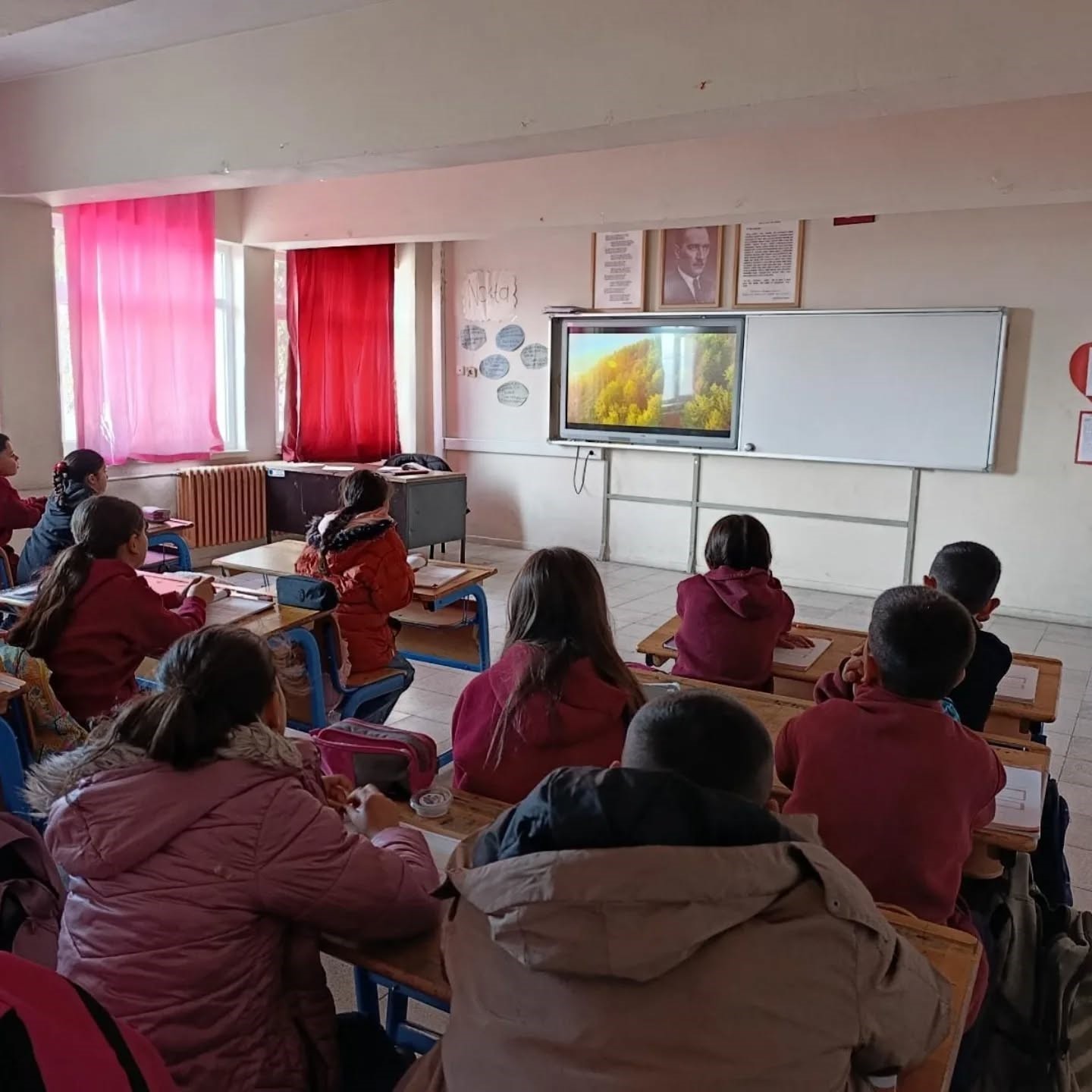 Söke’de Orman Haftası’nda fidanlar gelecek için toprakla buluştu
