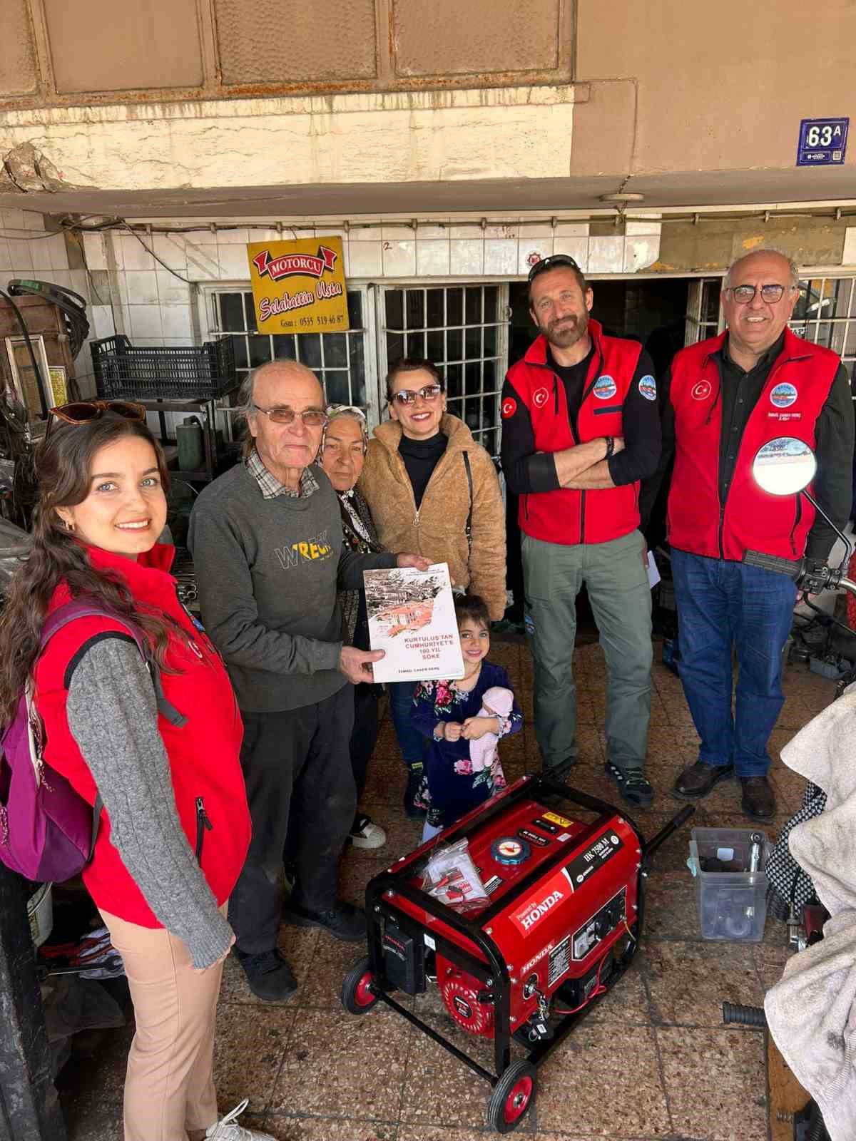 Sökeli esnaftan afet bilinci için örnek davranış
