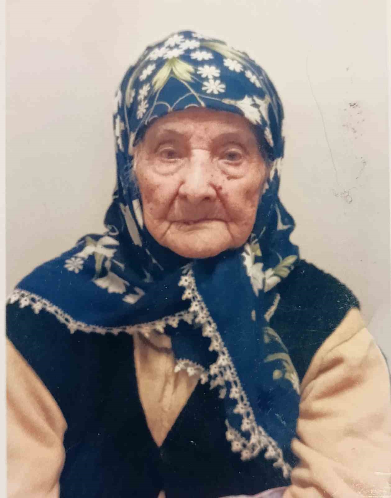 Söke’nin asırlık çınarı 107 yaşında hayata veda etti
