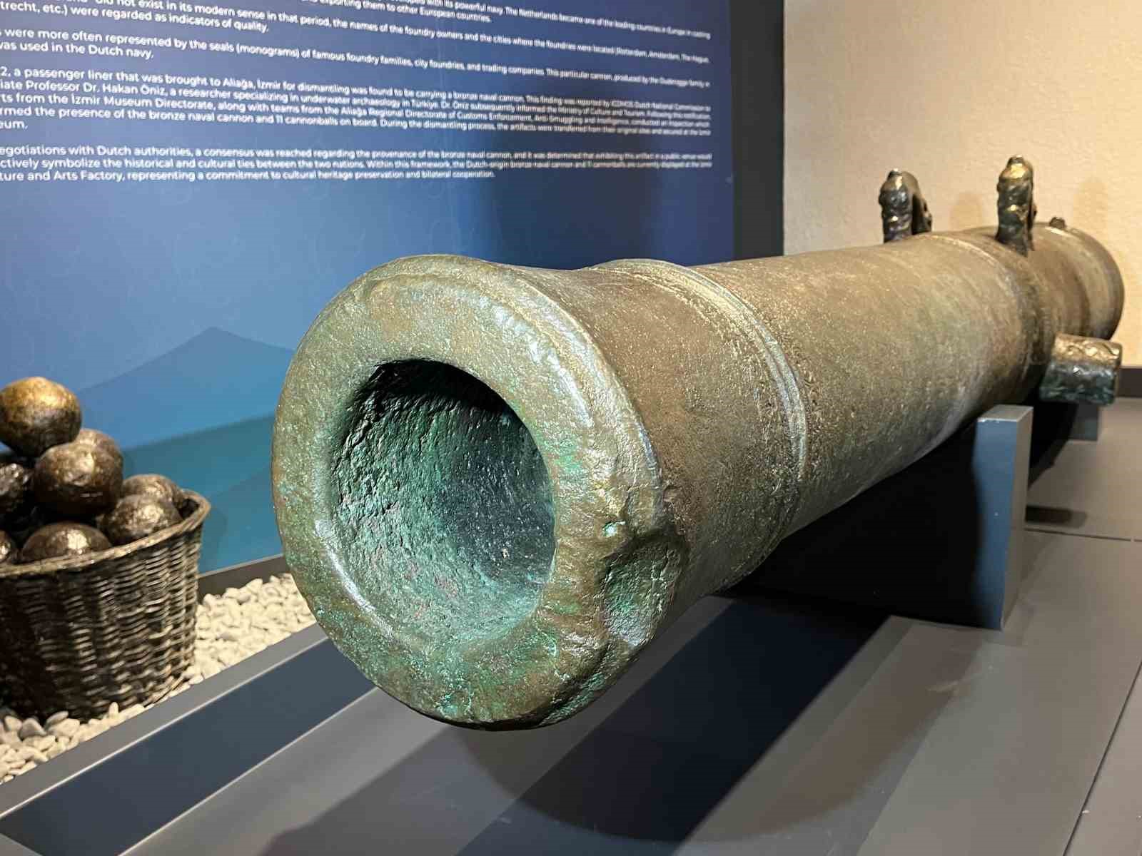 Söküme gelen gemiden 17. yüzyıla ait bronz top çıktı
