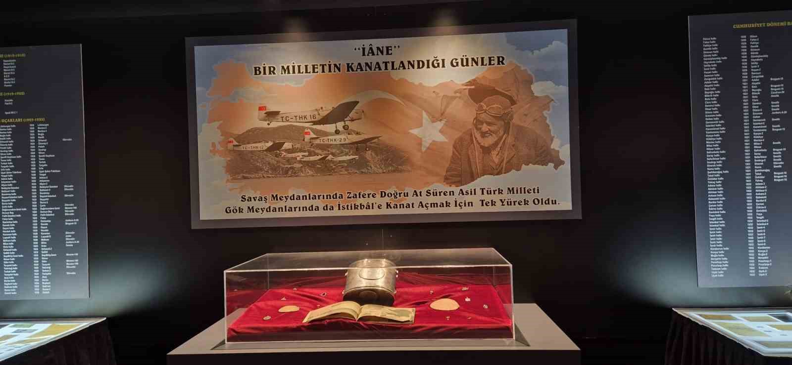 SOLOTÜRK pilotları İstanbul’da vatandaşlarla bir araya geldi
SOLOTÜRK pilotları İstanbul’da vatandaşlarla bir araya geldi