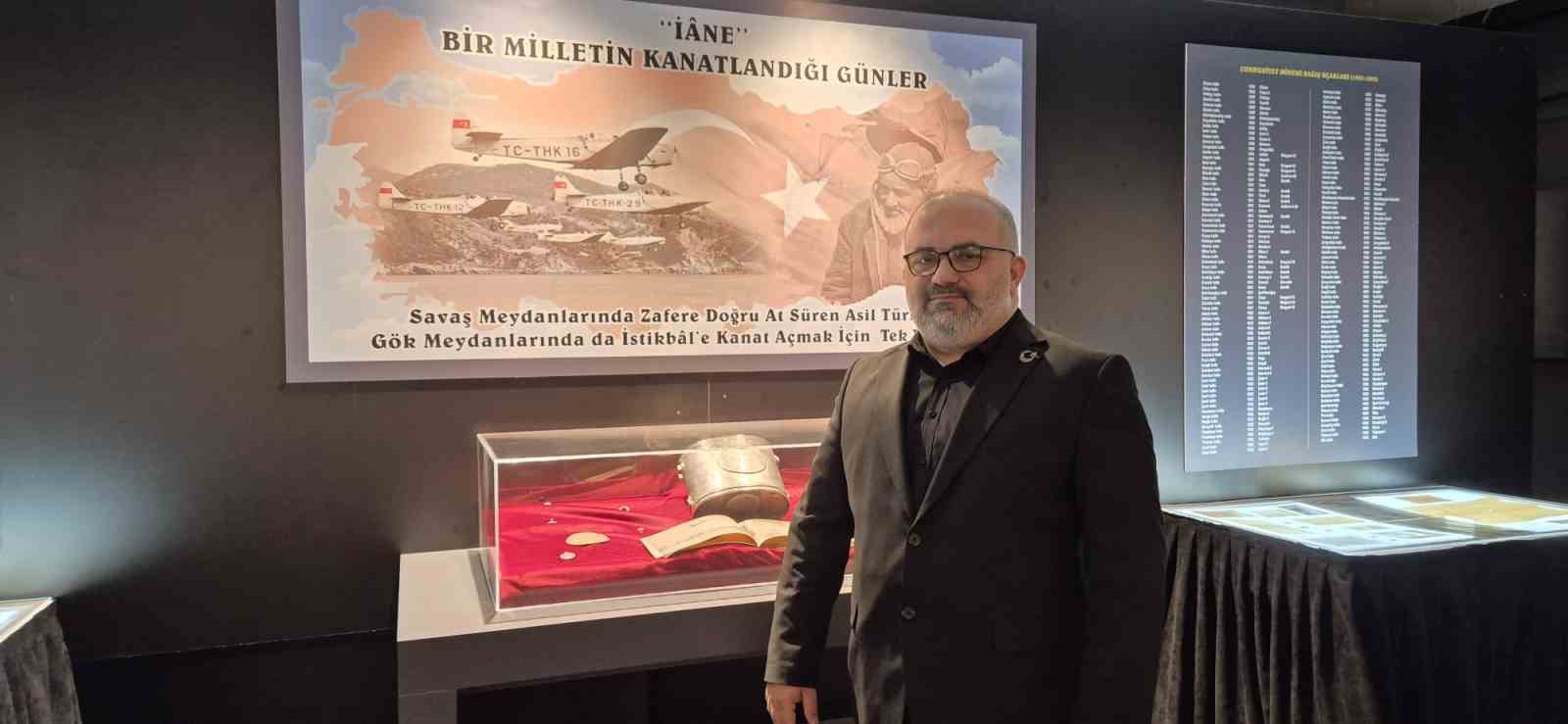 SOLOTÜRK pilotları İstanbul’da vatandaşlarla bir araya geldi
SOLOTÜRK pilotları İstanbul’da vatandaşlarla bir araya geldi