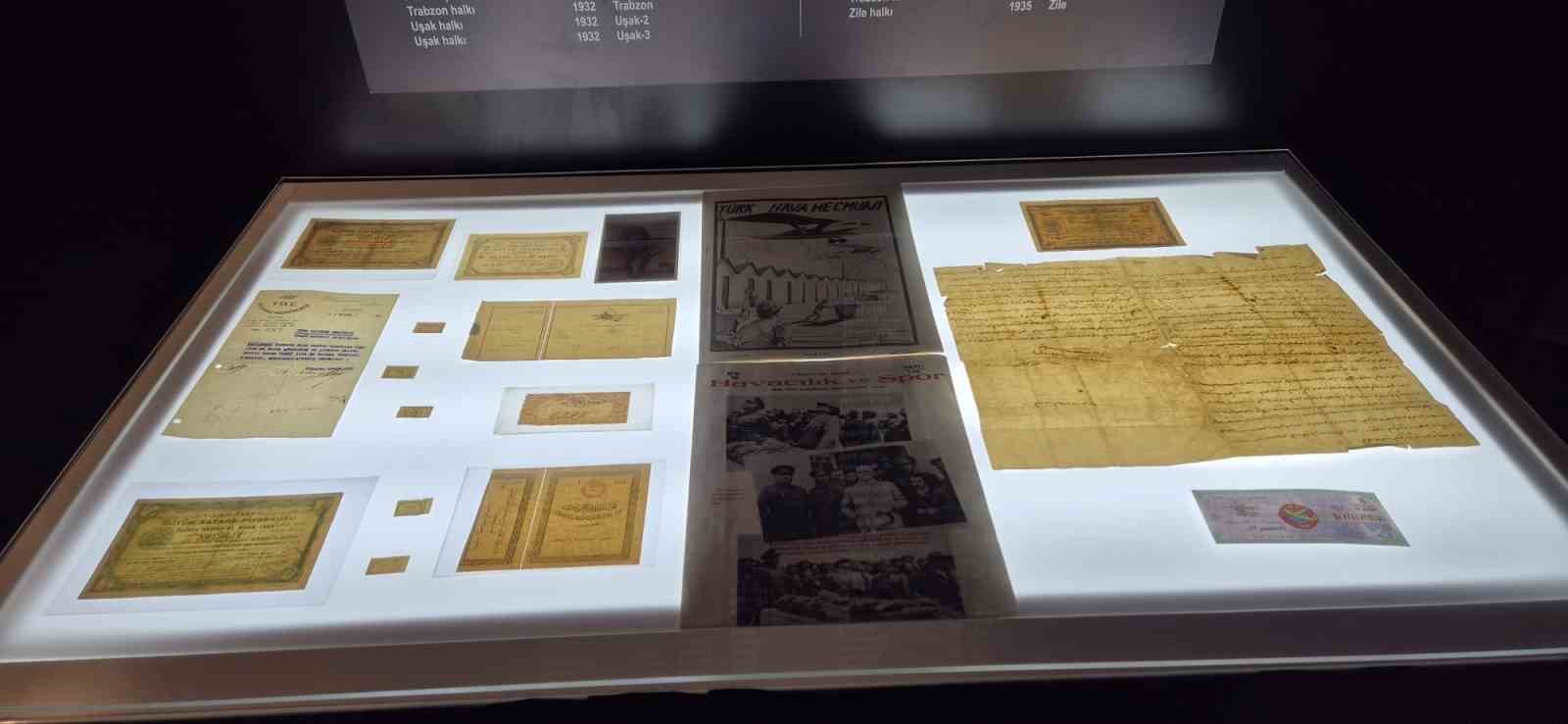 SOLOTÜRK pilotları İstanbul’da vatandaşlarla bir araya geldi
SOLOTÜRK pilotları İstanbul’da vatandaşlarla bir araya geldi