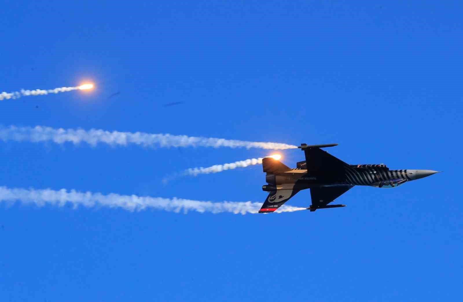 SOLOTÜRK’ten nefes kesen prova
