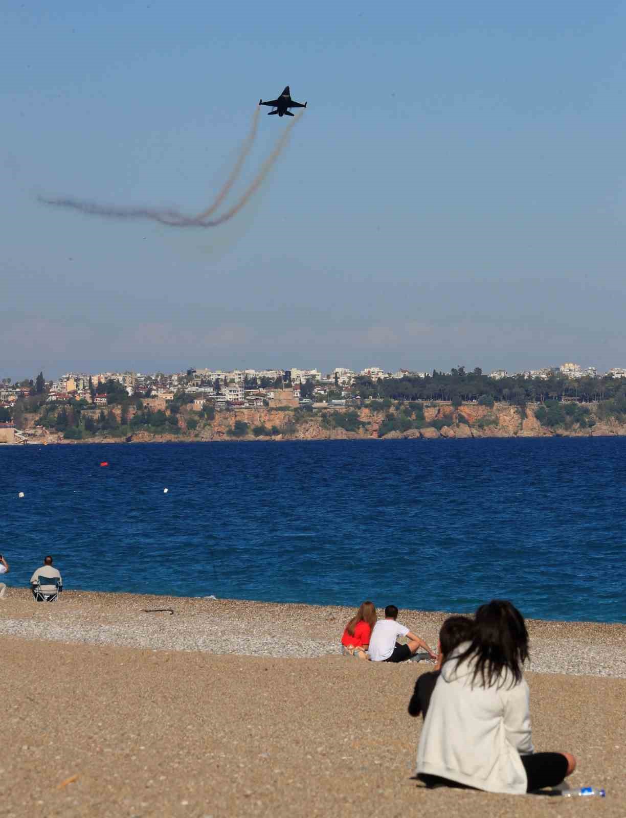 SOLOTÜRK’ten nefes kesen prova
