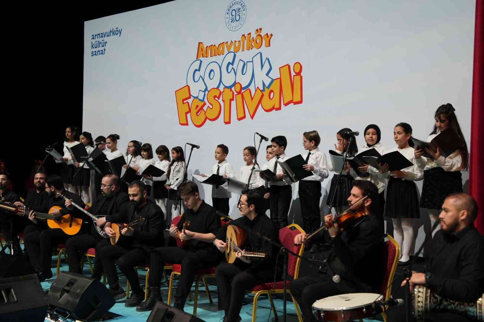 Sömestır çoşkusu Arnavutköy’de başladı: Arnavutköy Çocuk Festivali 4 gün sürecek
Sömestır çoşkusu Arnavutköy’de başladı: Arnavutköy Çocuk Festivali 4 gün sürecek