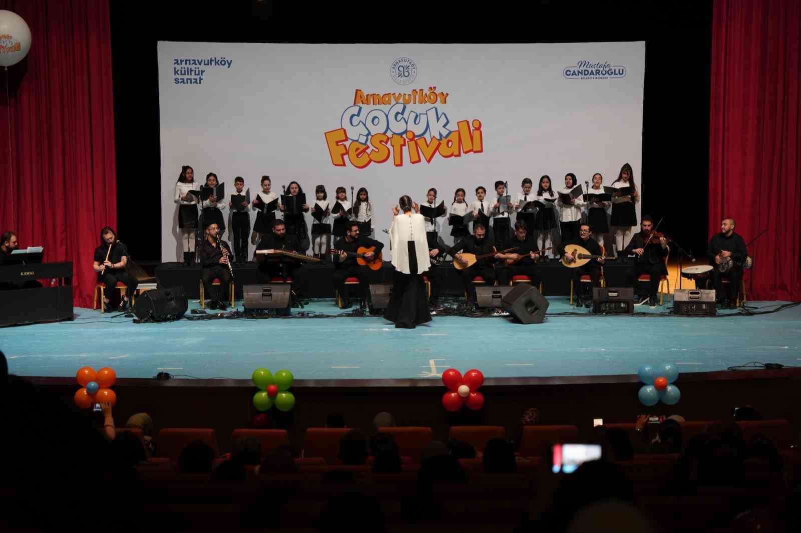Sömestır çoşkusu Arnavutköy’de başladı: Arnavutköy Çocuk Festivali 4 gün sürecek
Sömestır çoşkusu Arnavutköy’de başladı: Arnavutköy Çocuk Festivali 4 gün sürecek