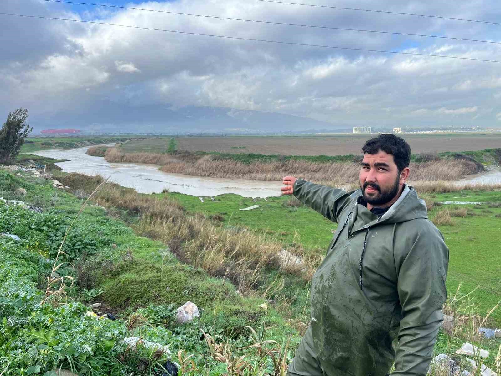 Son 65 yılın en kurak yılıyla yok olma noktasına gelen Asi Nehri’nde yağışlarla birlikte debi yükseldi
