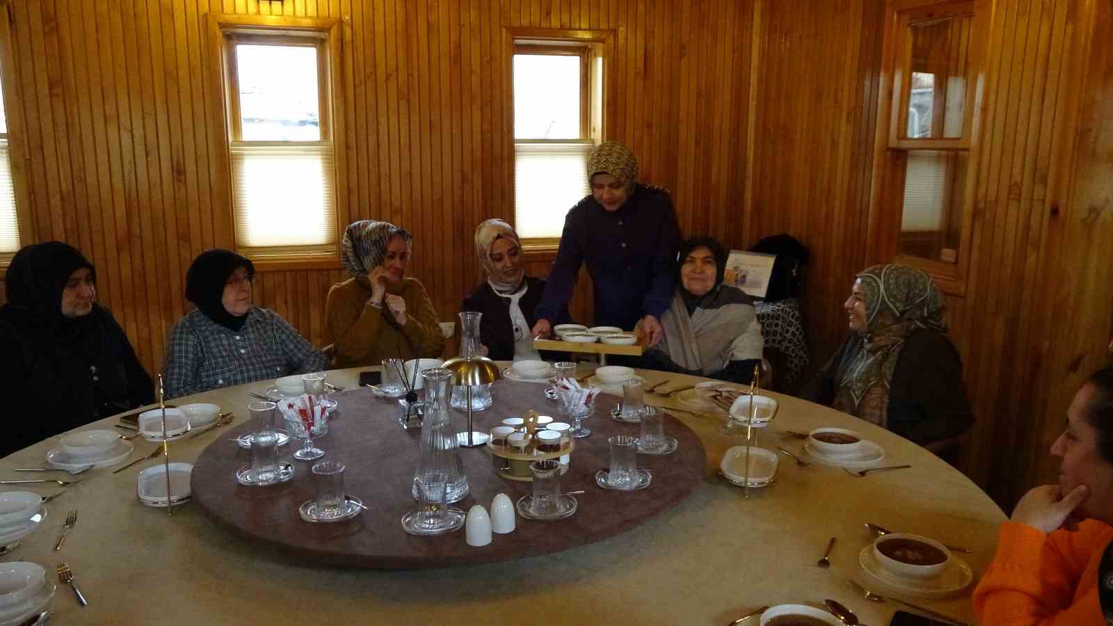 Sorgun Belediyesi kadınları temizlik ve bulaşık derdinden kurtardı
