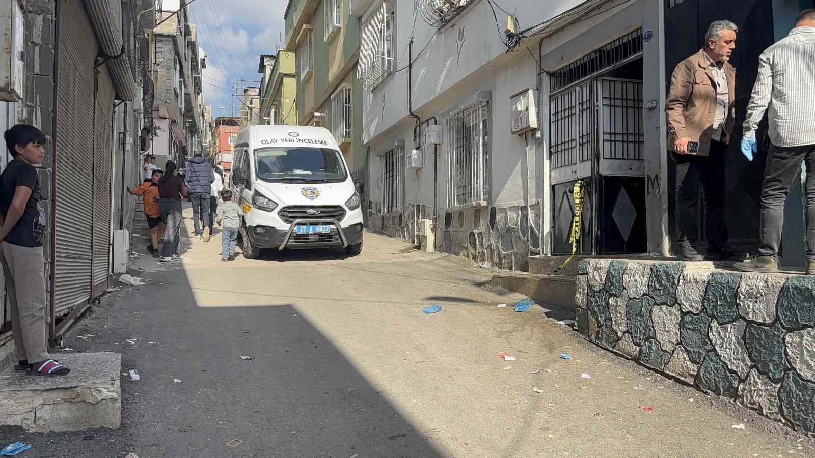 Sosyal medya fenomeni ’Cin Ali’yi öldüren kızı tutuklandı
