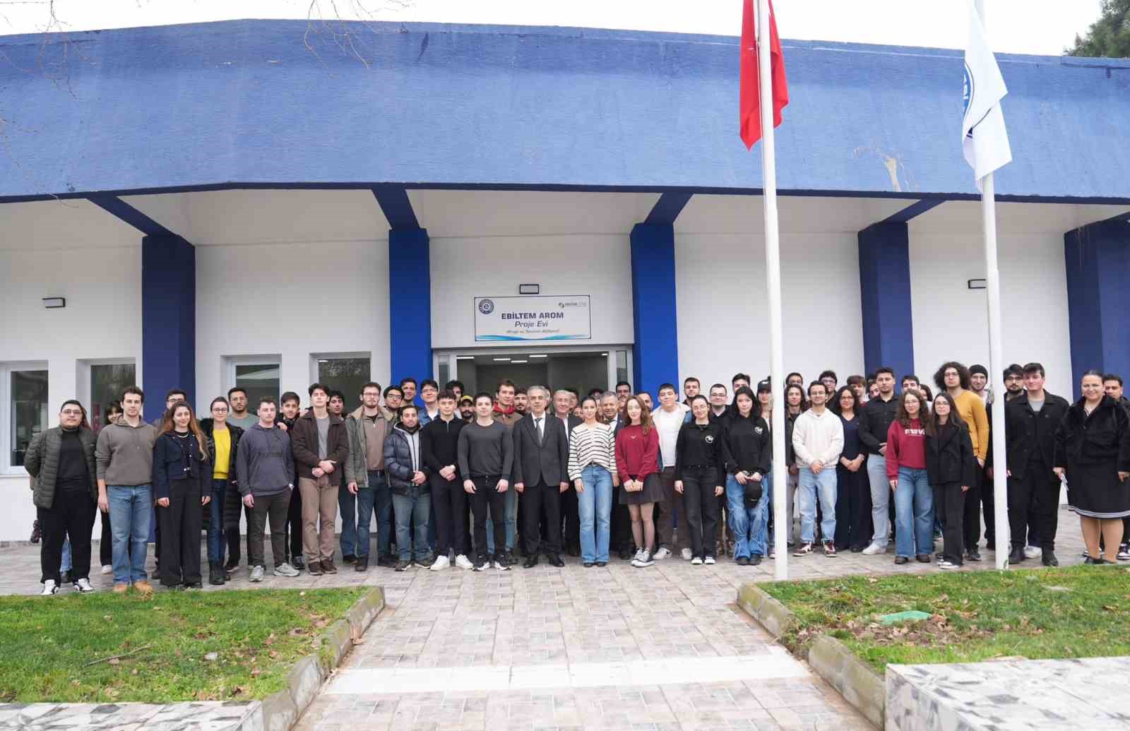 Sosyal Sorumlulukta lider: Ege Üniversitesi
Sosyal Sorumlulukta lider: Ege Üniversitesi