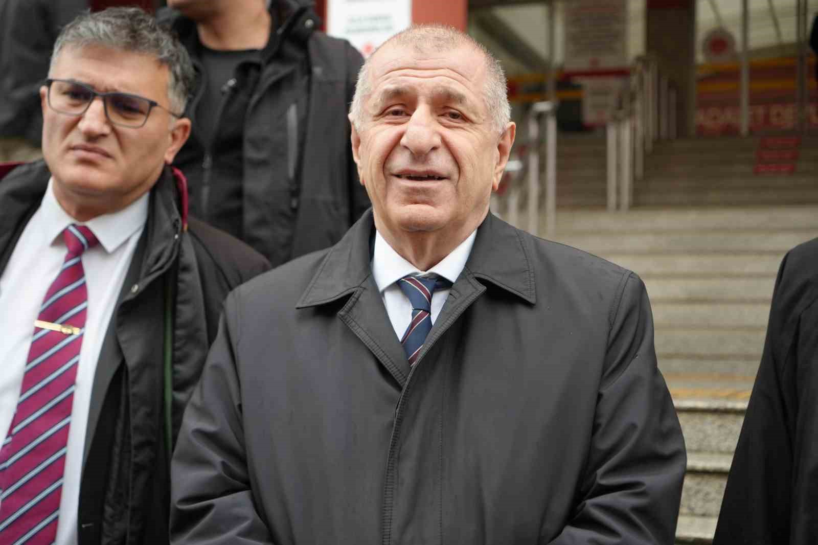 "Soysuz" tartışması yargıya taşındı: Ümit Özdağ mahkeme karşısına çıktı
