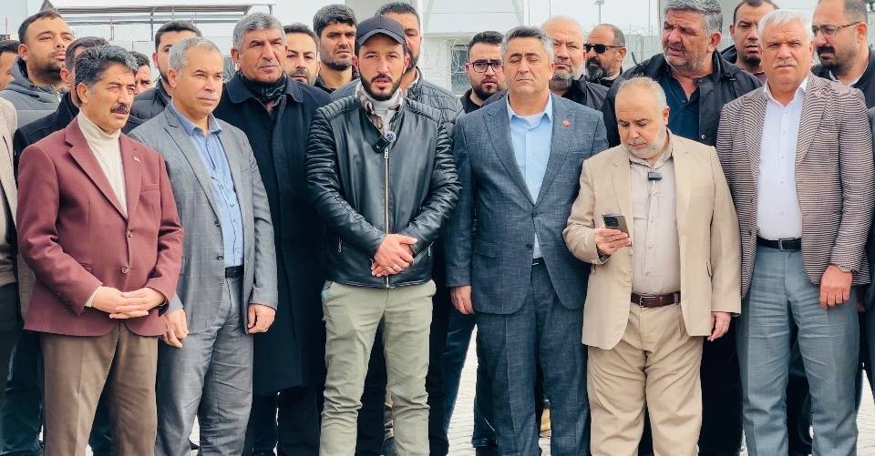 STK temsilcileri kapatılacak gümrük kapıları için sınırda toplandı
