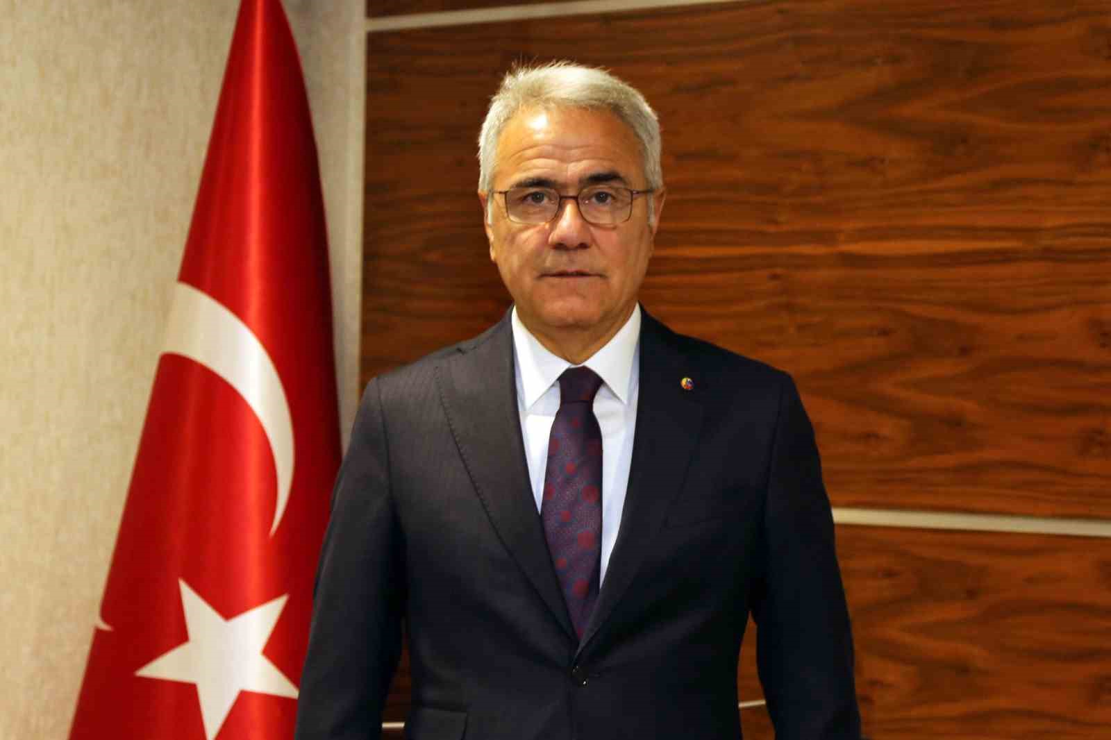 STSO Başkanı Özdemir: "Sivas’ta üretilen ürünler AB ürünü etiketiyle dünya pazarına açılabilir"
