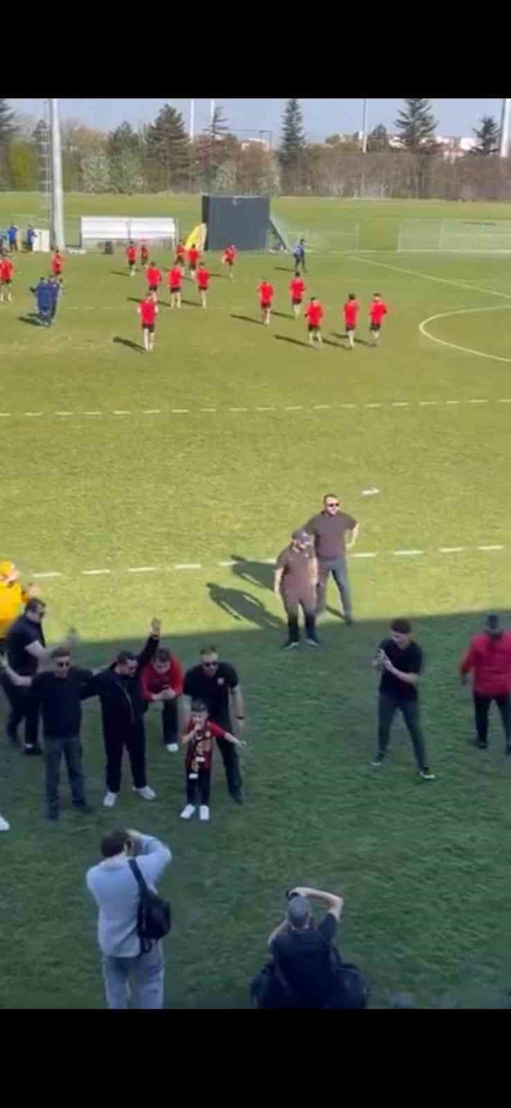 Su tabancası parasını EsEs’e bağışlayan Hüseyin Buğra tesislerde üçlü çektirdi
