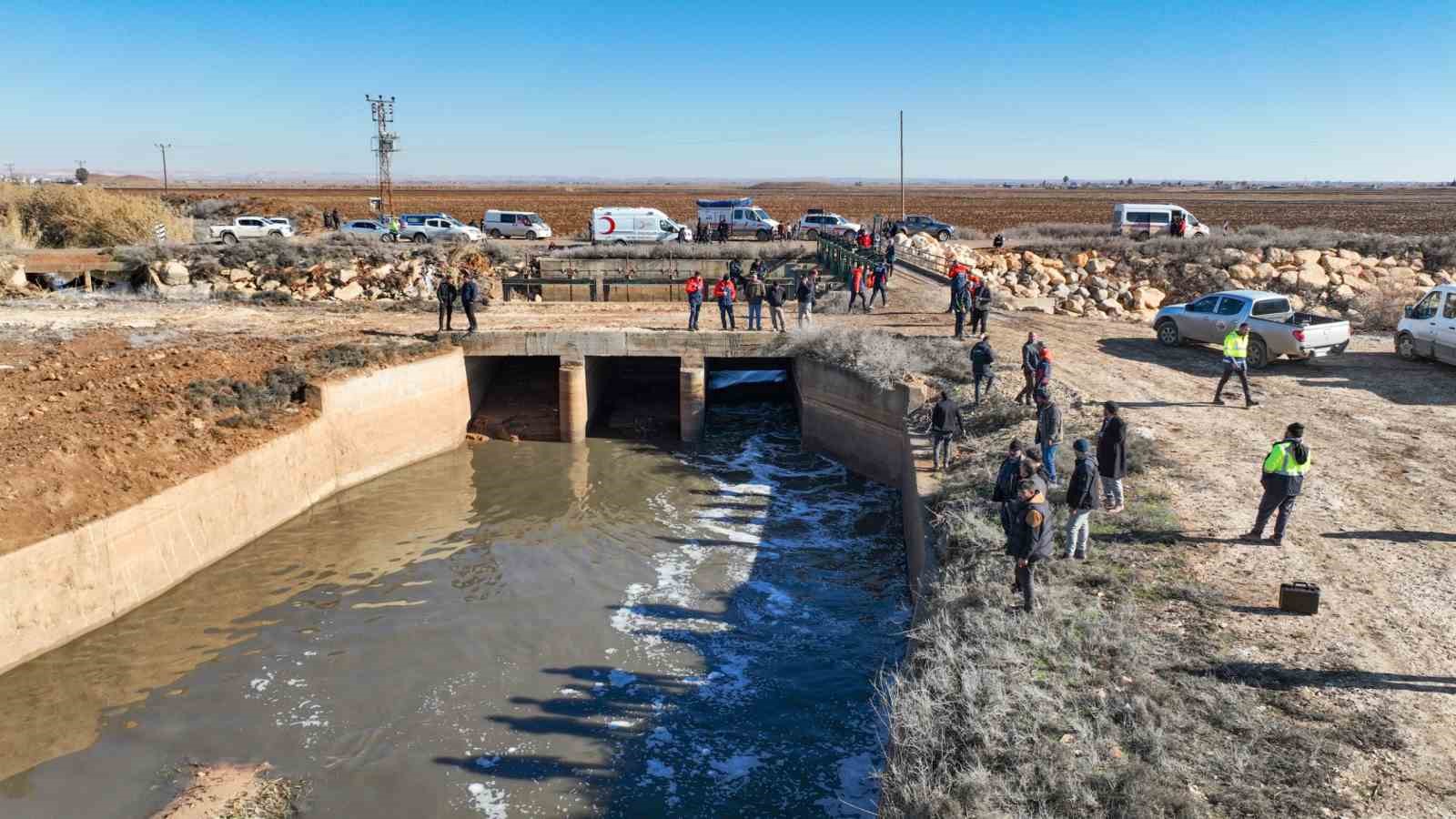 Sulama kanalında kaybolan sürücü 13 gündür aranıyor
