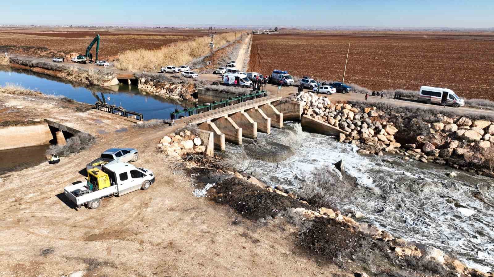 Sulama kanalında kaybolan sürücü 13 gündür aranıyor
